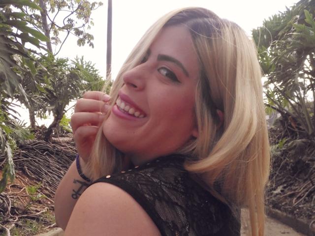 DahianaCollins - Élő pornó és szexkamera - 6967469