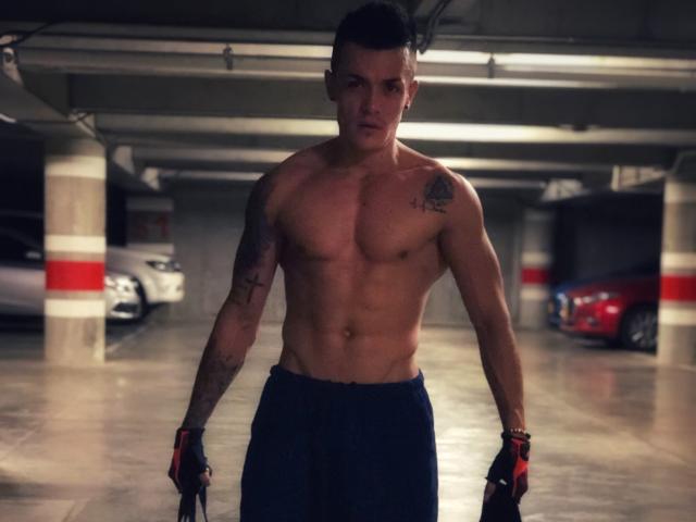 AlejoBig - Camera khiêu dâm &amp; quyến rũ trực tiếp - 6990559