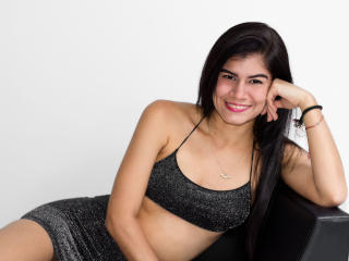 ValeriePreston - Webcam x avec une Femme latinas sur la plateforme Xlove 