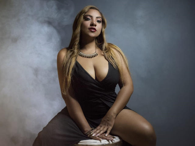 AsshleyMegan - ライブポルノ&amp;セックスカム - 7011054