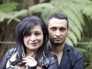 DiosaAndPaul - Chat hot avec ce Couple à la chevelure noire sur XloveCam 