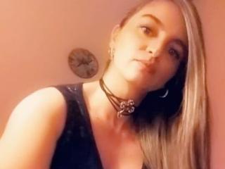 AlisonCooper - Live Sex Cam - 7021019