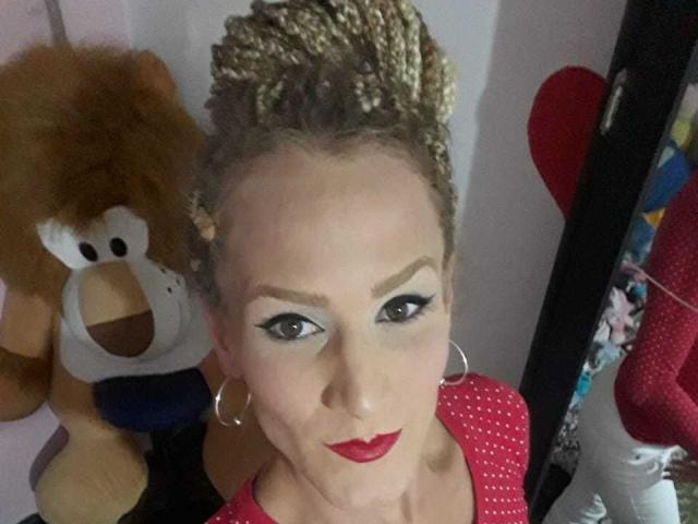 MiaGoddessOfCum - Live porn &amp; sex cam - 7024058