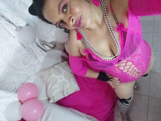 ExquisiteLatina - Sexe cam en vivo - 7028225