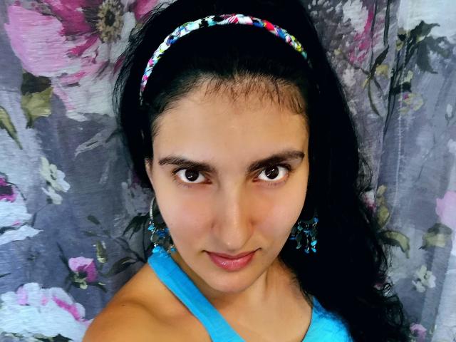 AddictedToUTS - Live cam hot with a ordinary body shape Shemale 