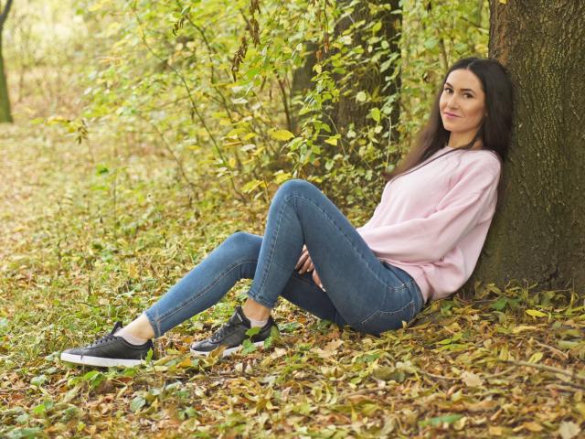 JullyeAnais - Live porn &amp; sex cam - 7038338