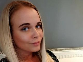 AdorableLena - Live porn &amp; sex cam - 7049942