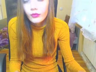 SweeetGirl - Live cam x with a Nude young lady 