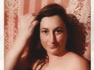 KarolinaPink - Live cam porno avec une Femme sexy blanche  