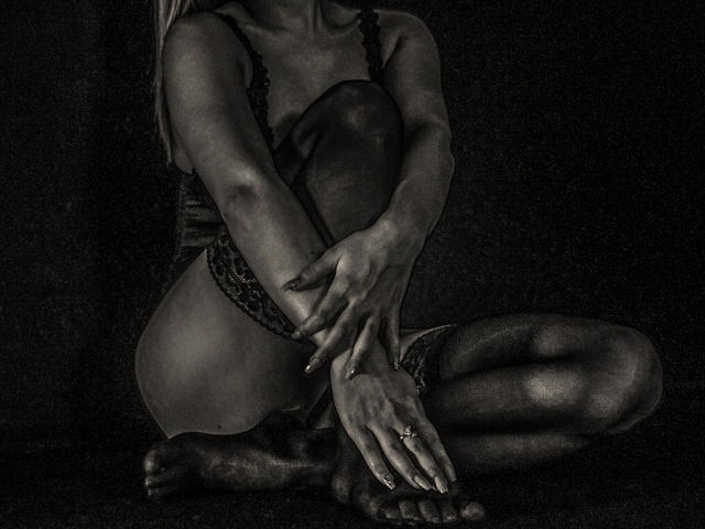 YummyEva - פורנו בשידור חי ומצלמת סקס - 7071586