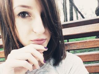 AlicexCandy - Webcam live hard with a shaved vagina Exciting teen 18+ 