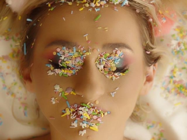 MedeeaMoore - Sexe cam en vivo - 7078006