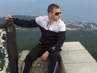 EdgarXLucky - Show live porno avec un Homme européen sur le service X Love Cam 