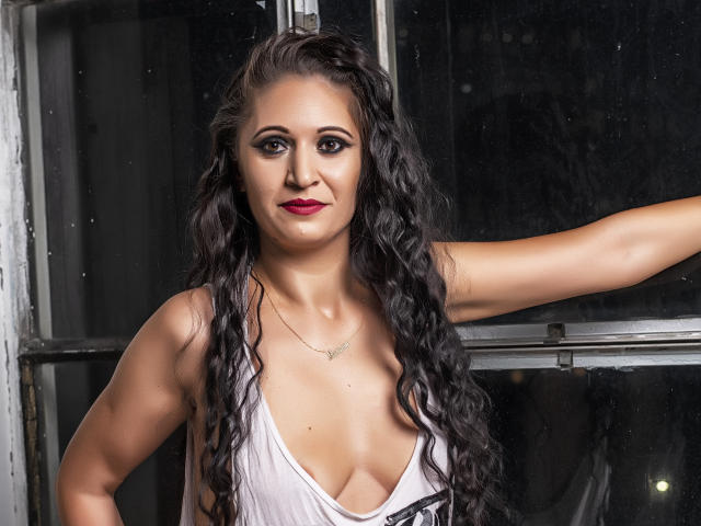 ExoticValery - Sexe cam en vivo - 7086054