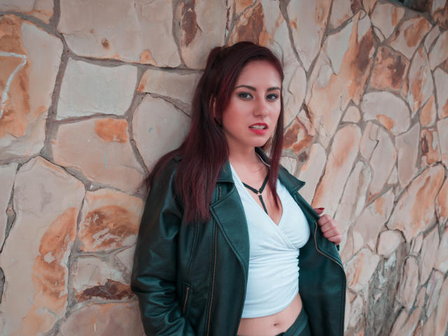 SarahMoritz - сексуальная веб-камера в реальном времени - 7095050