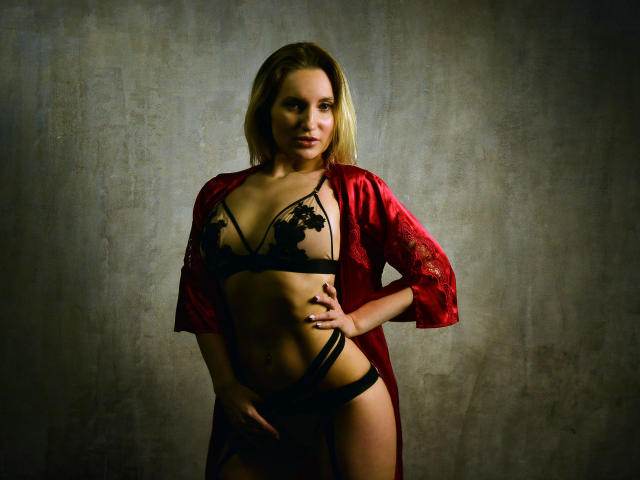 NadinBrave - Élő pornó és szexkamera - 7098914