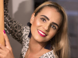 SussanAbby - Live en direct avec cette Femme sexy d’Amérique latine sur le site Xlovecam.com 