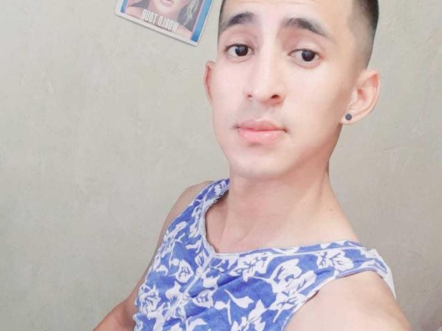 AjhalonSex - Porno na żywo i seks kamera - 7112688