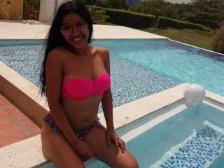 LissaSex - online show hot with a hairy genital area Exciting babe 