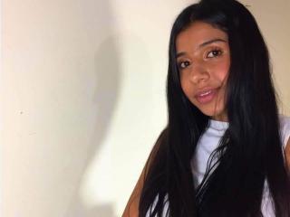 LissaSex - Web cam hard with this well built Porn young lady 