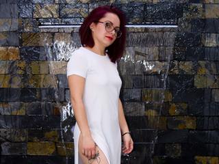 LillyTurner - Webcam live hard with this black hair Hot lady 
