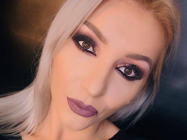 CyraVelvet - Élő pornó és szexkamera - 7121297