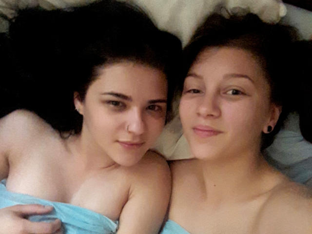 MoonDolls - Sexe cam en vivo - 7122014
