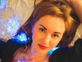 JollyJessie - Chat cam hot avec cette Superbe maîtresse française en chaleur occidentale sur XloveCam 