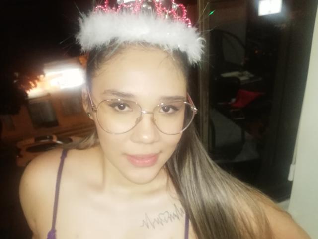 TiffanyKlein - сексуальная веб-камера в реальном времени - 7148704