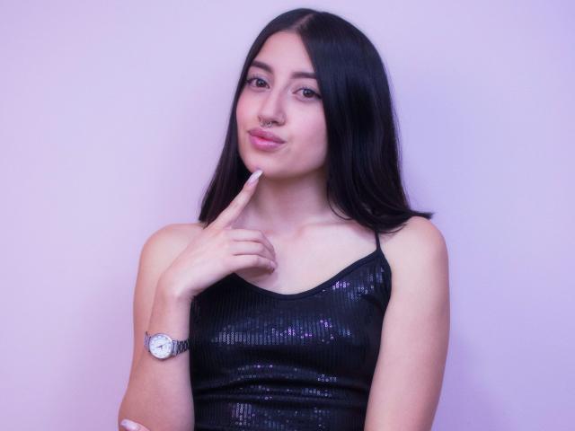 EimySwan - Cam hot with a skinny body Sex young lady 