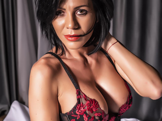 ArieleHoe - сексуальная веб-камера в реальном времени - 7543724