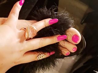 DomFrancaise - Chat cam sexy avec cette Adepte du fétichisme occidentale  