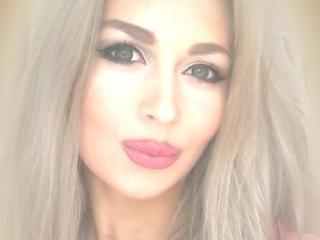 CrownErine - Live porn &amp; sex cam - 7562976