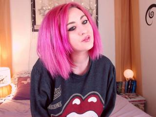BooBella - Chat cam x with a gold hair Hot 18+ teen woman 