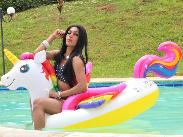 ViolettQueenTs - Live porn &amp; sex cam - 7572416