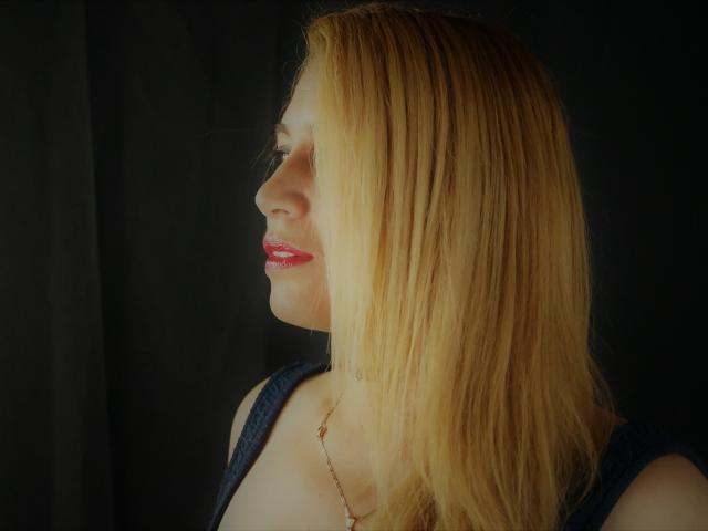 Nathaliy - Camera khiêu dâm &amp; quyến rũ trực tiếp - 7591700