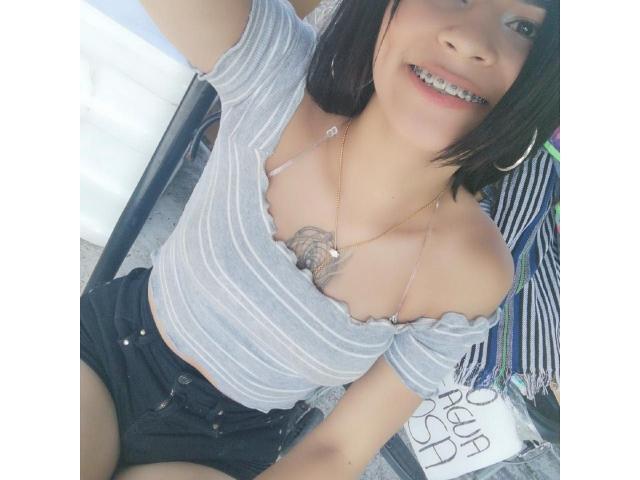 CristalHugetss - Camera khiêu dâm &amp; quyến rũ trực tiếp - 7597016