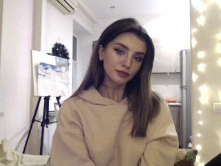 JuliaGlamor - Live nude with this russet hair Hard babe 
