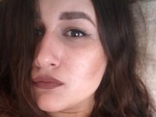 JenniferNavy - online chat nude with this shaved vagina Hard college hottie 