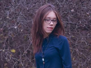 MoonXLights - Live hot with a ordinary body shape Exciting 18+ teen woman 
