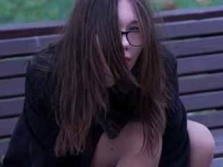 MoonXLights - chat online exciting with a regular chest size Hot young and sexy lady 