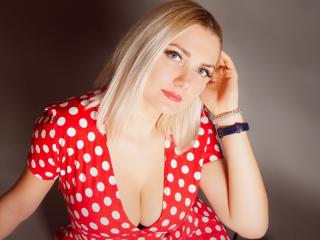 EliseONE - Live sexy with a average constitution Porn young lady 