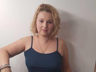 DanielleBrown - online chat exciting with a latin Exciting young and sexy lady 