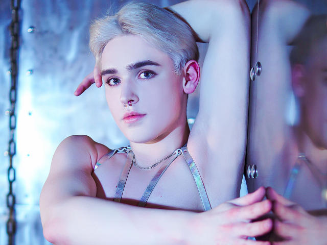 RobbyHot - Sexe cam en vivo - 7700076