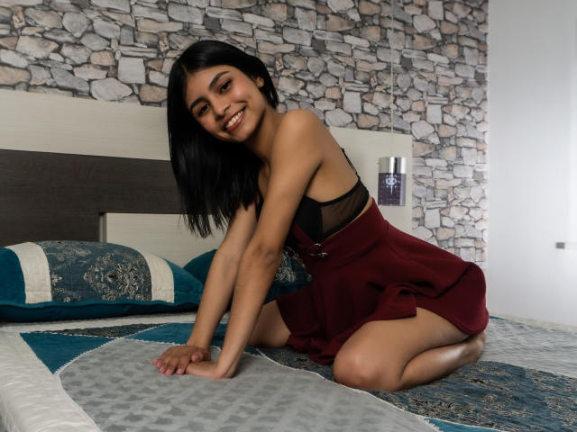 SophieSunnyX - Sexe cam en vivo - 7777468
