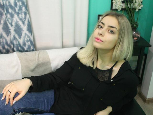 JanetxBright - Live porn &amp; sex cam - 7778340