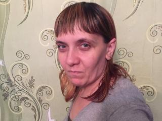 JulieSun - Show xXx with this Attractive woman with average boobs 