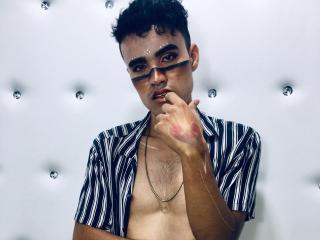 ScarletHotLove - Chat live x with a Homosexuals 