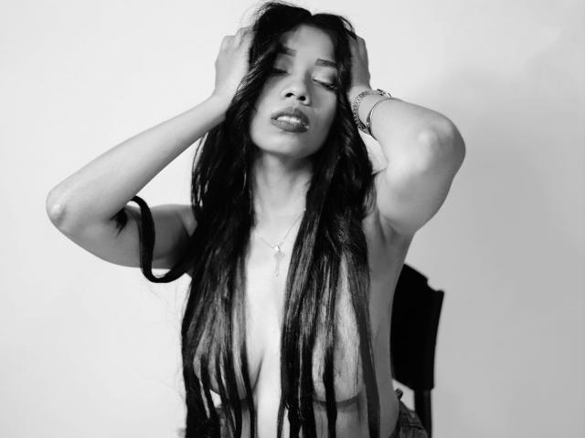 Faryyh - Live sex cam - 7804072