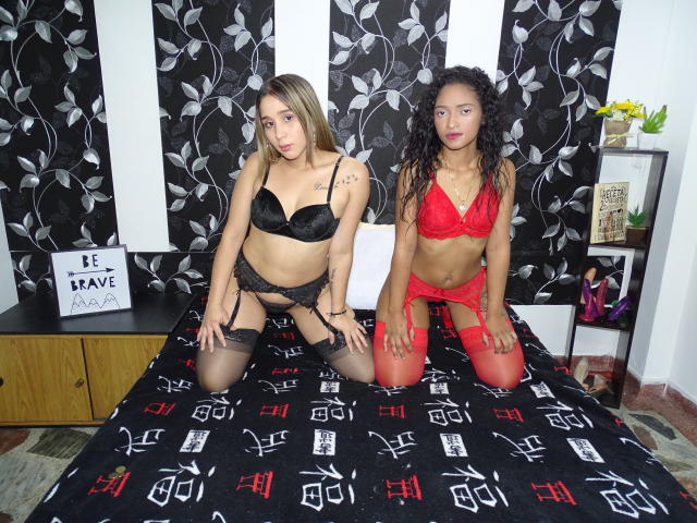 AngelaAndSammyX - Live sexe cam - 7809684